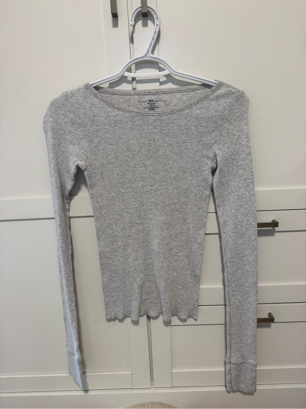 Brandy Melville Light Gray Ribbed Long-Sleeve Top
